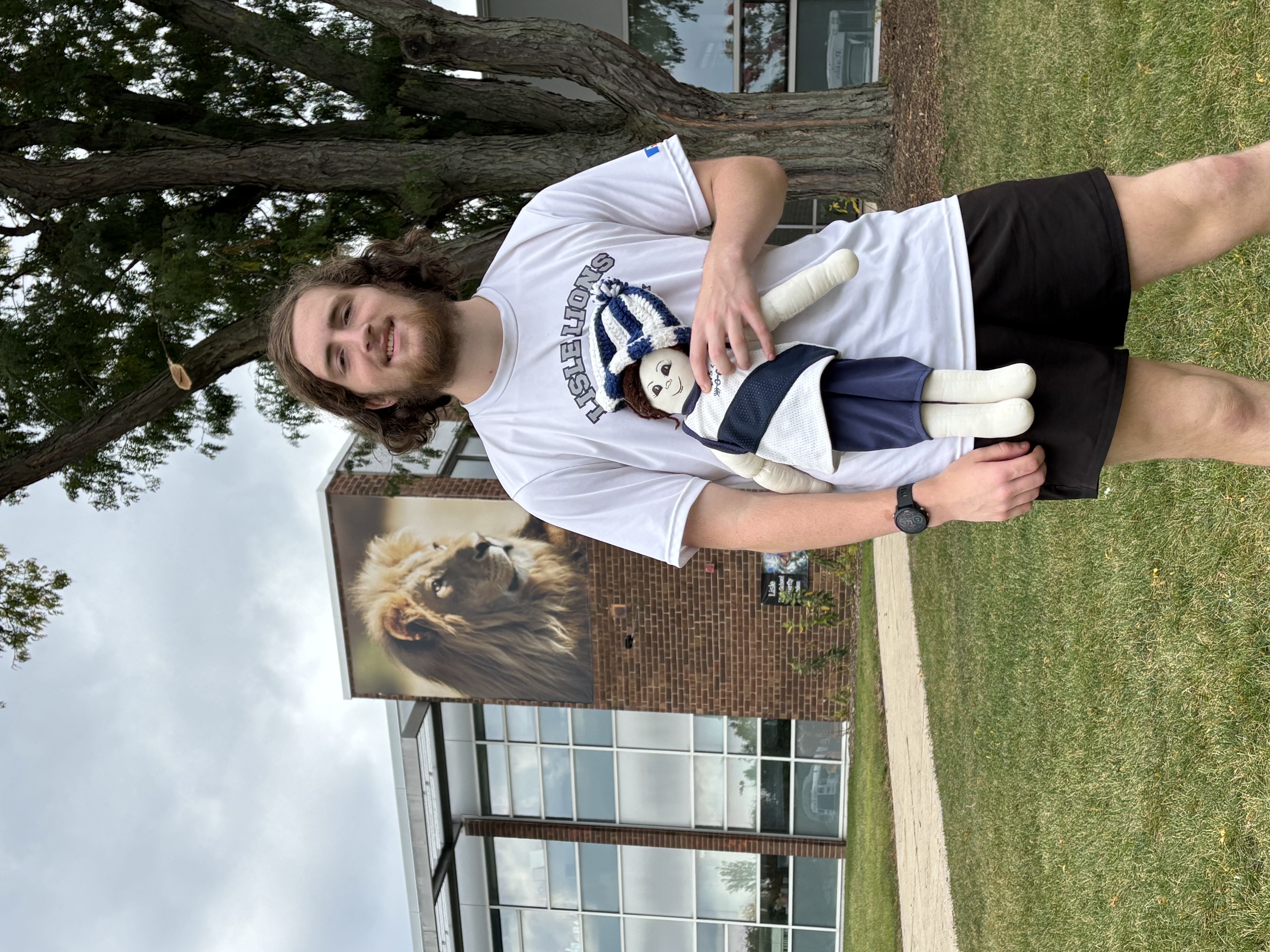 Simon Klein is Lion of the Meet for the 2025 Illinois Central 8 Conference Cross Country Meet